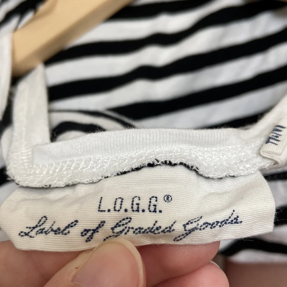 Women’s H&M Striped Black and White Sailor T-Shirt. Size Medium